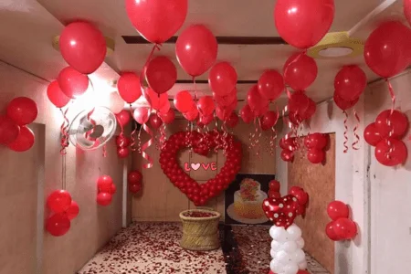 Red Love Balloon Decoration